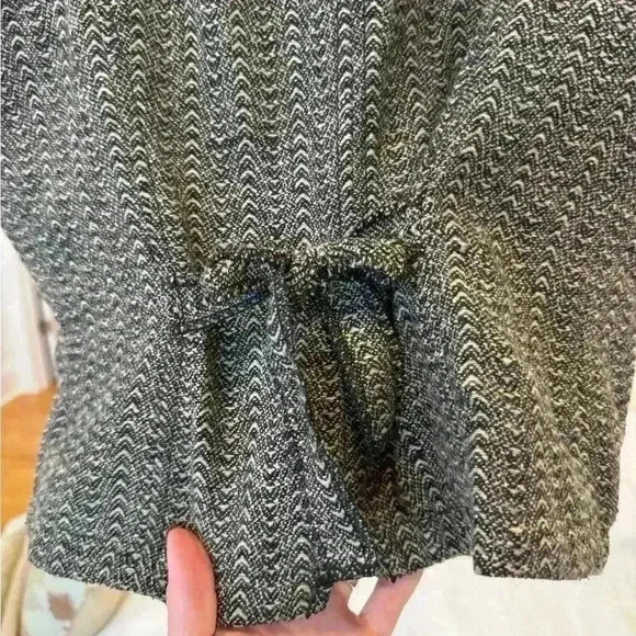 Ambition Wool and Polyester Vest - Picture 5 of 7